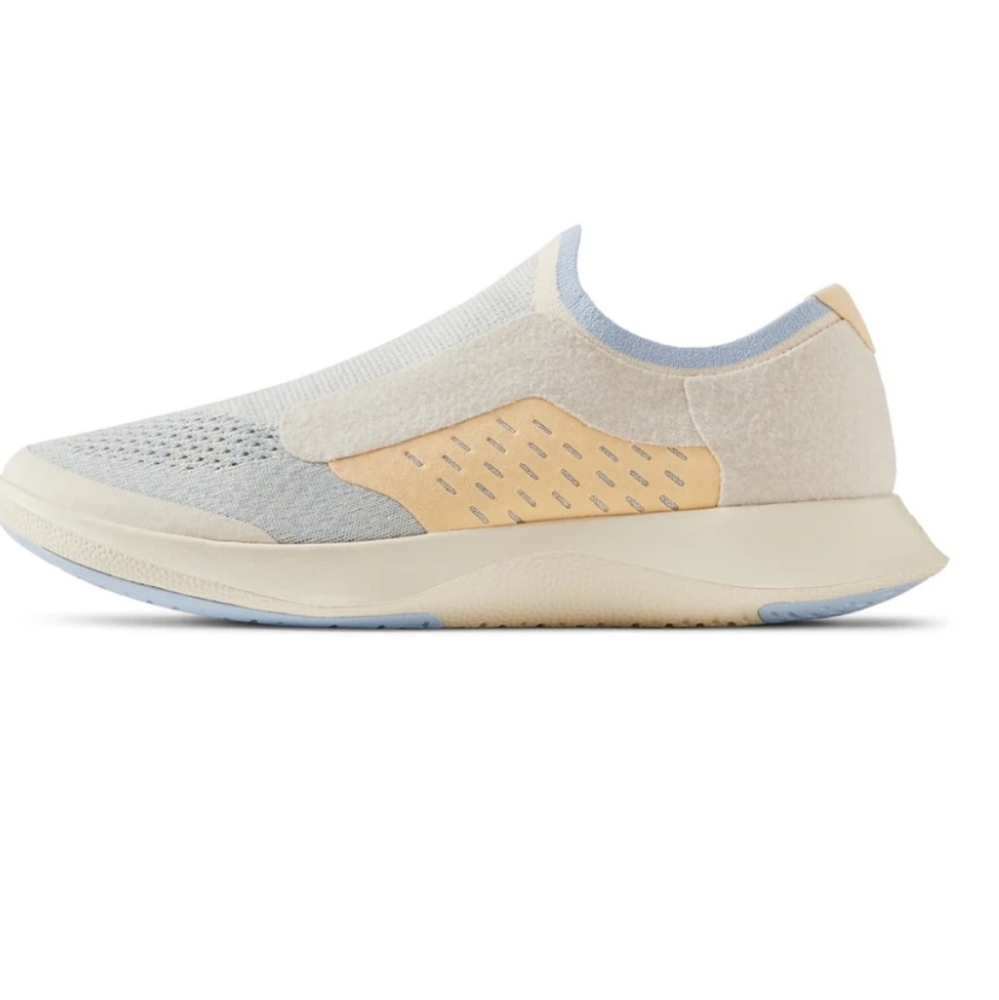 NEW ALLBIRDS Women's Tree Dasher Relay In Blonde Breezy Blue Pastel 10 - Picture 3 of 9